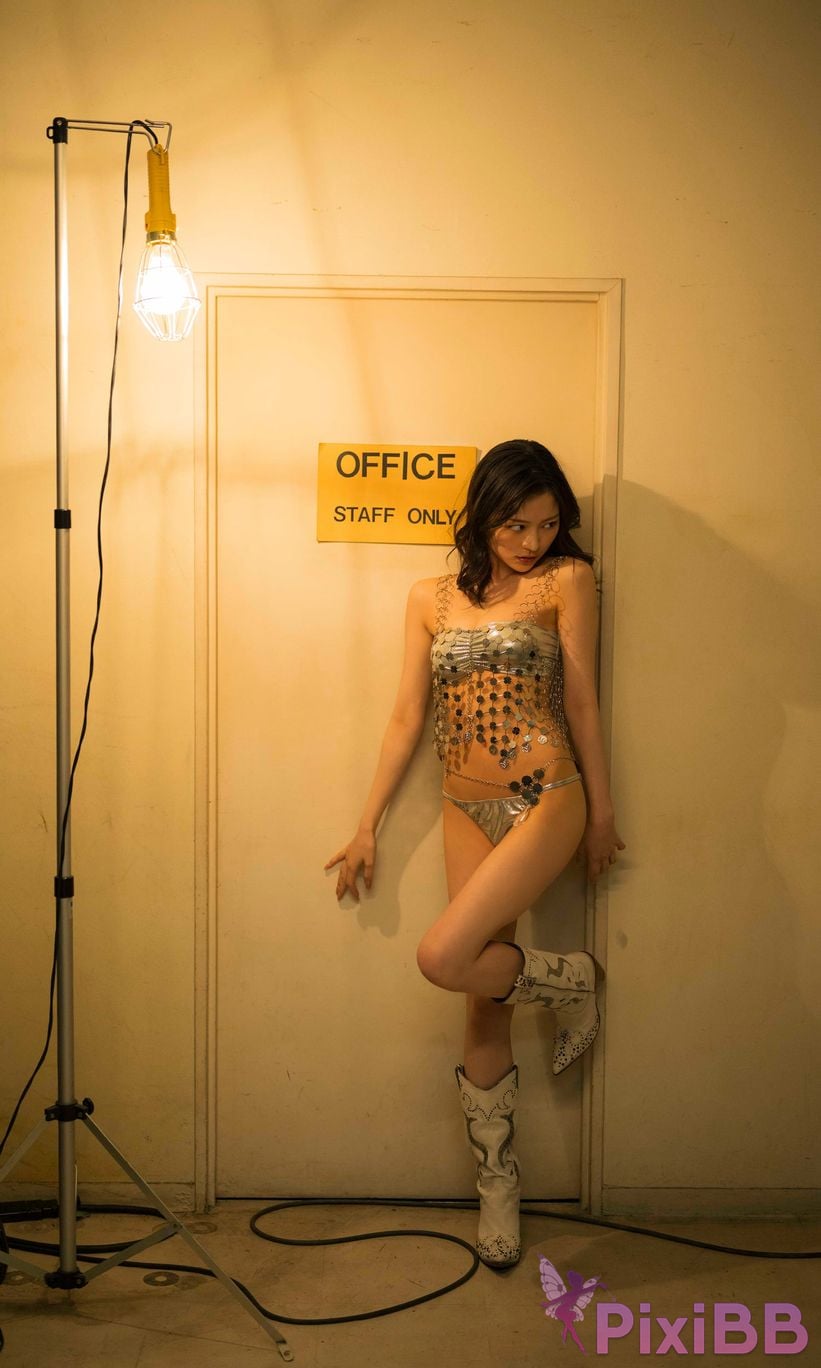 Japanese Idol Usa Hiiragi Usaki large increase photo collection Happy for all weekly play PHOTO BOOK PixiBB.COM 081