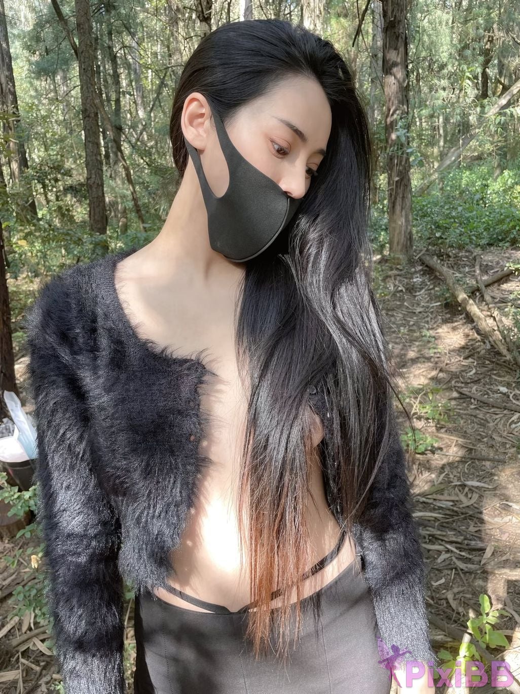 OtherXXX Hcoco coquettish cousin Outdoor royal sister tiktok style PixiBB.COM 102