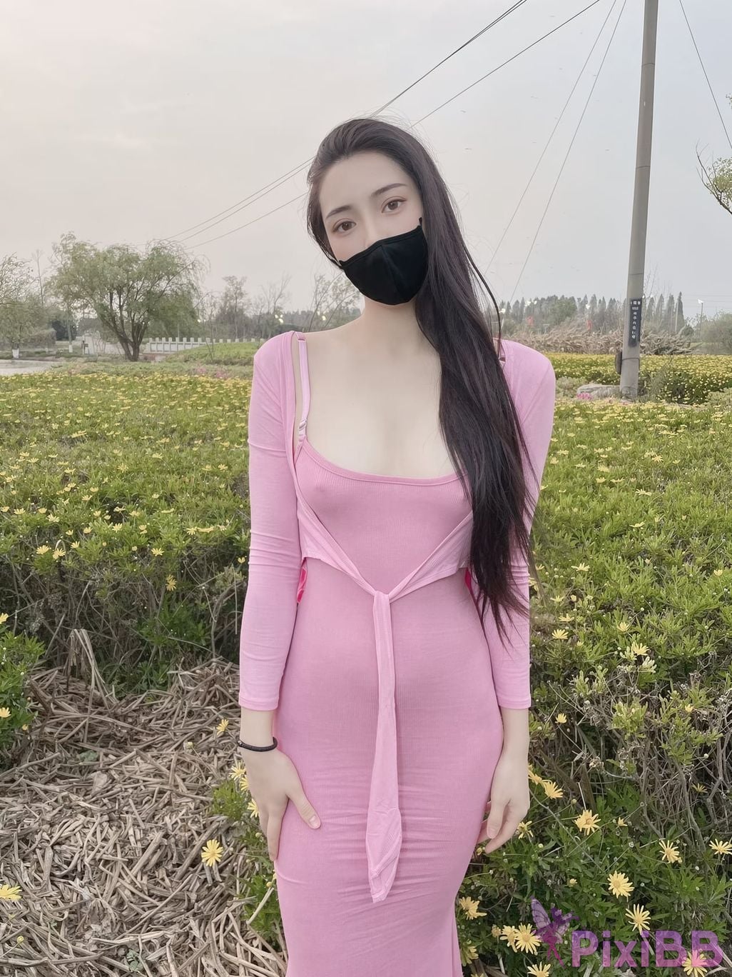 OtherXXX Hcoco coquettish cousin Outdoor royal sister tiktok style PixiBB.COM 126