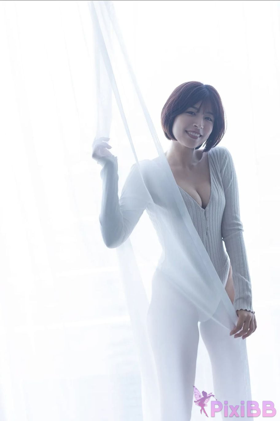 Japanese Idol Mary Fujii Marie FRIDAY digital photo book Hourglass Vol.1 all cuts PixiBB.COM 027
