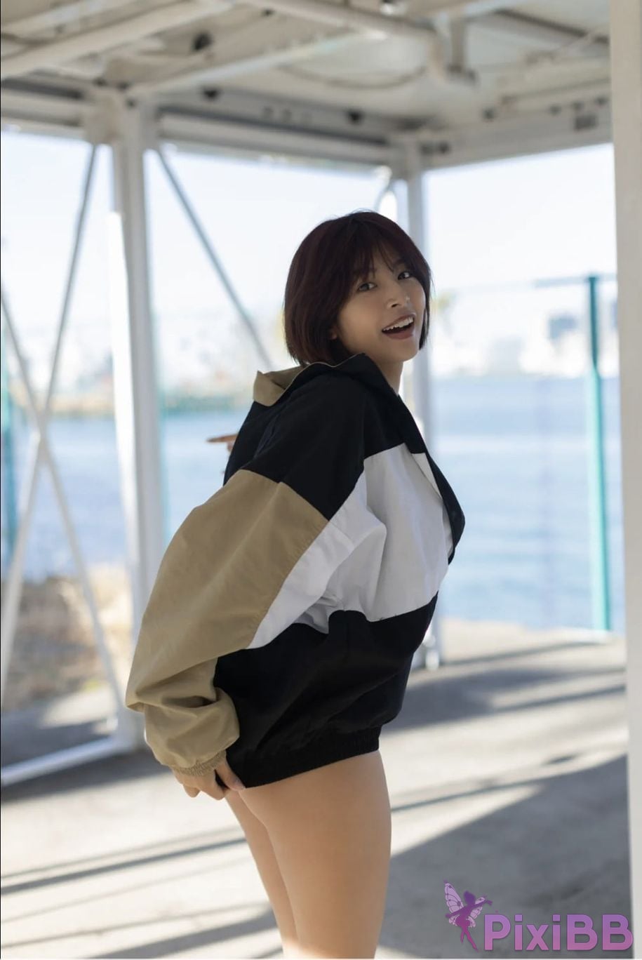 Japanese Idol Mary Fujii Marie Friday Digital Photobook Hourglass Vol.1 2 PixiBB.COM 002