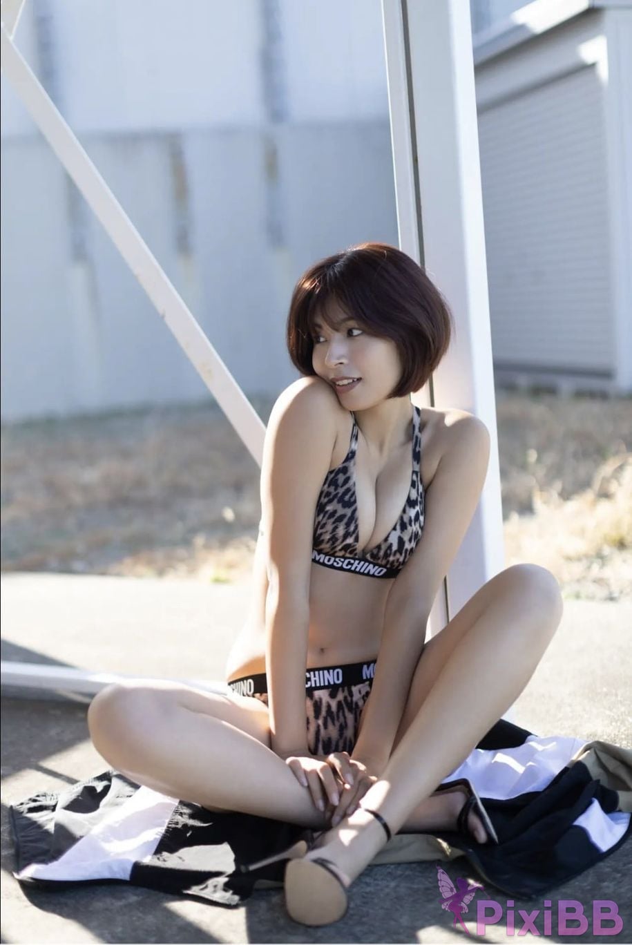 Japanese Idol Mary Fujii Marie Friday Digital Photobook Hourglass Vol.1 2 PixiBB.COM 011