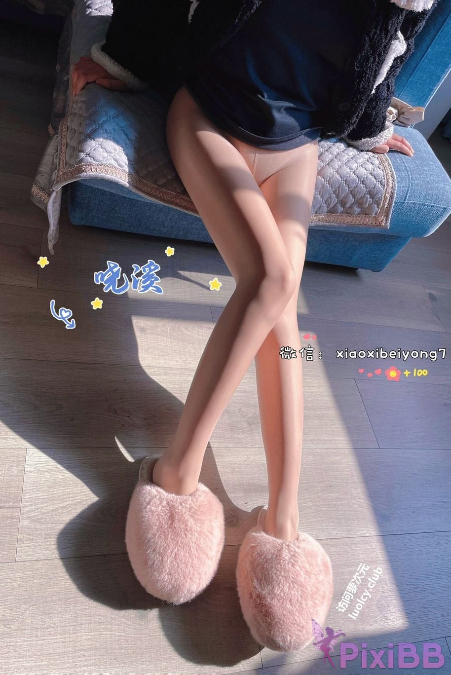 OtherXXX Xiaoxi Tall beautiful legs and silk feet Welfare Ji exposed in various places for private photos PixiBB.COM 044