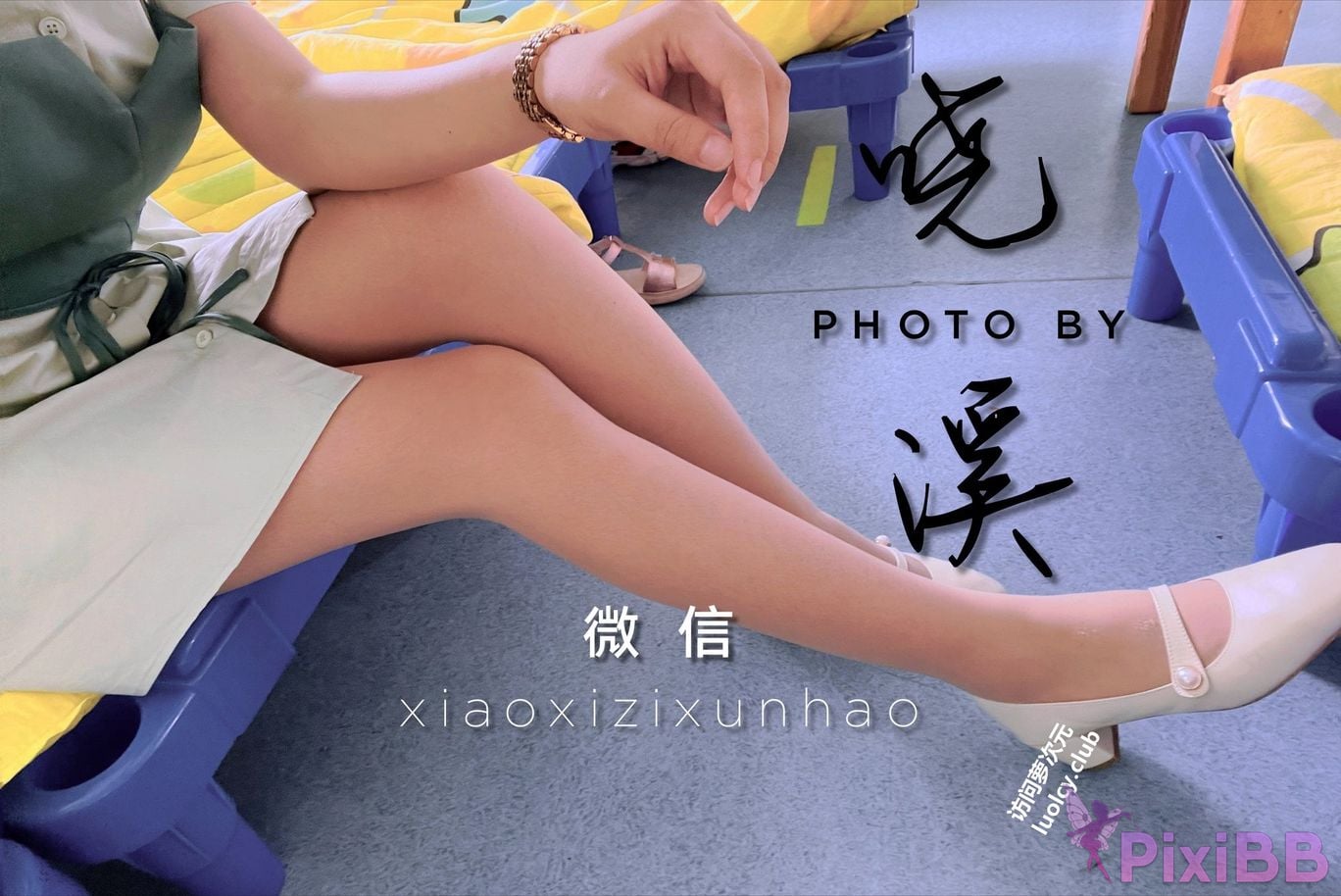OtherXXX Xiaoxi Tall beautiful legs and silk feet Welfare Ji exposed in various places for private photos PixiBB.COM 087
