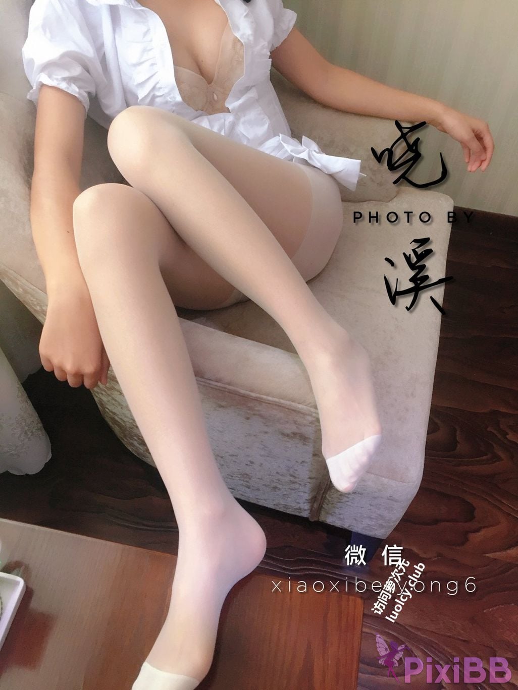 OtherXXX Xiaoxi Tall beautiful legs and silk feet Welfare Ji exposed in various places for private photos PixiBB.COM 153