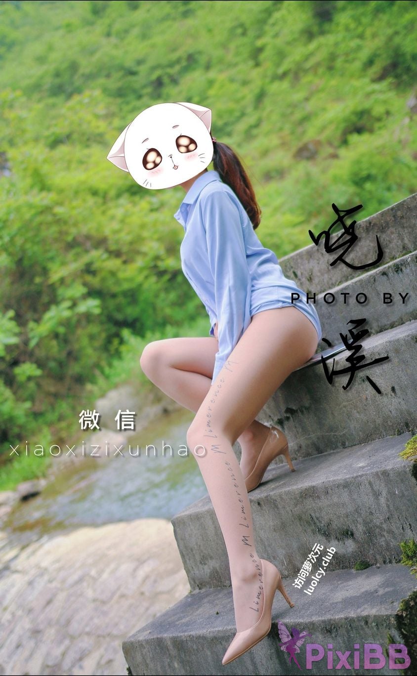 OtherXXX Xiaoxi Tall beautiful legs and silk feet Welfare Ji exposed in various places for private photos PixiBB.COM 220