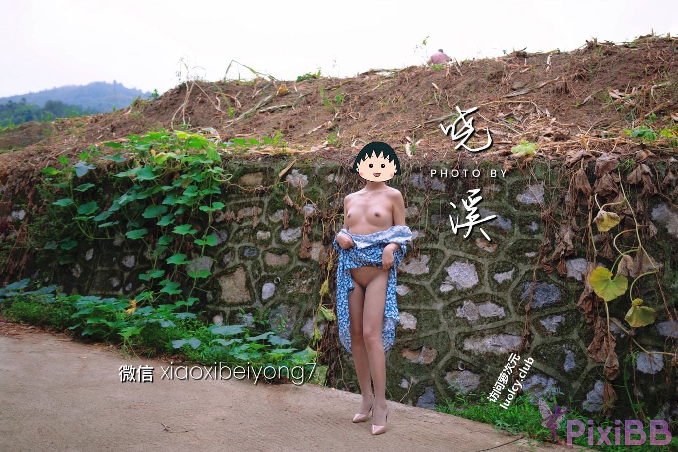 OtherXXX Xiaoxi Tall beautiful legs and silk feet Welfare Ji exposed in various places for private photos PixiBB.COM 225