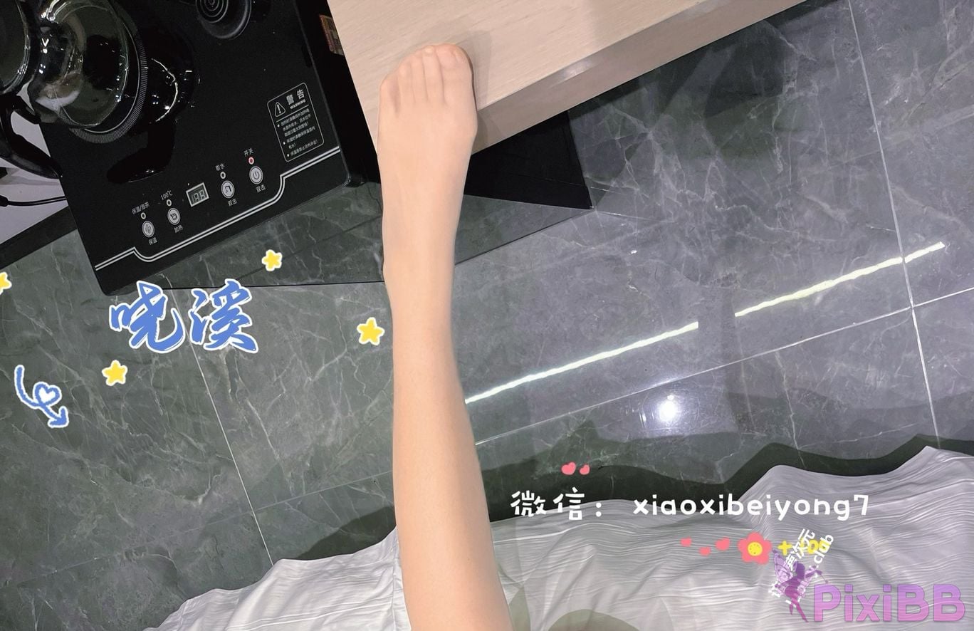 OtherXXX Xiaoxi Tall beautiful legs and silk feet Welfare Ji exposed in various places for private photos PixiBB.COM 314
