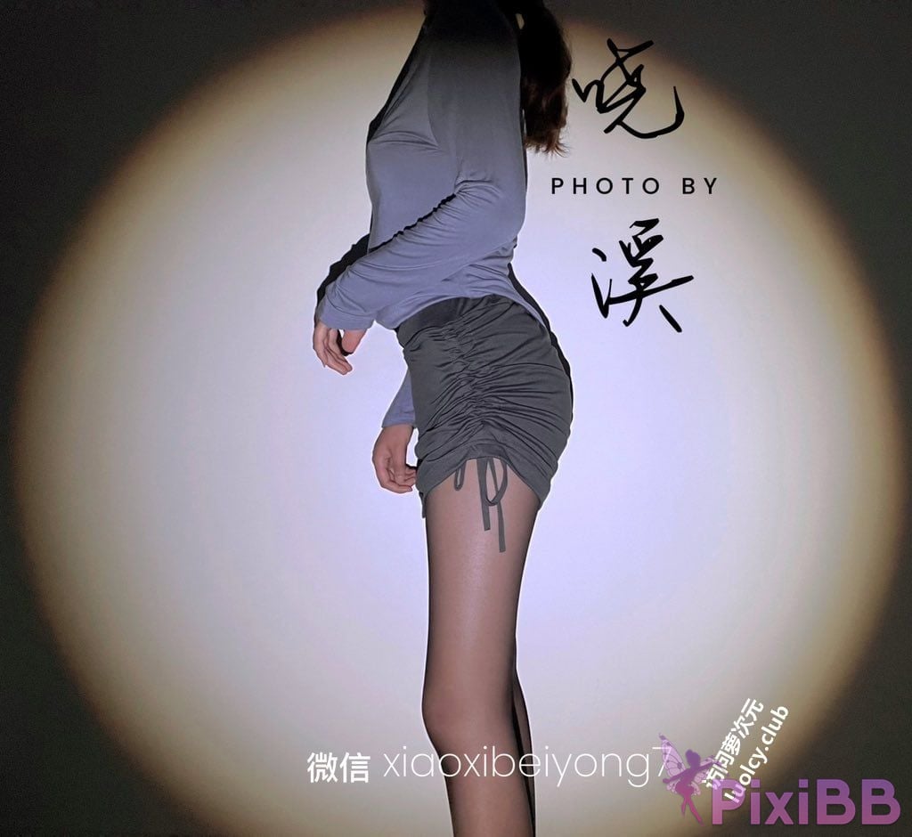 OtherXXX Xiaoxi Tall beautiful legs and silk feet Welfare Ji exposed in various places for private photos PixiBB.COM 336