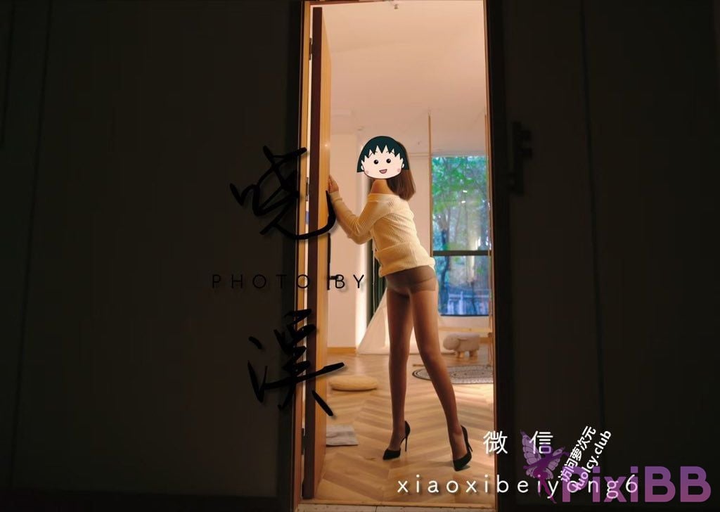 OtherXXX Xiaoxi Tall beautiful legs and silk feet Welfare Ji exposed in various places for private photos PixiBB.COM 351