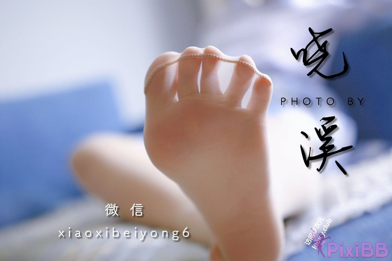 OtherXXX Xiaoxi Tall beautiful legs and silk feet Welfare Ji exposed in various places for private photos PixiBB.COM 356