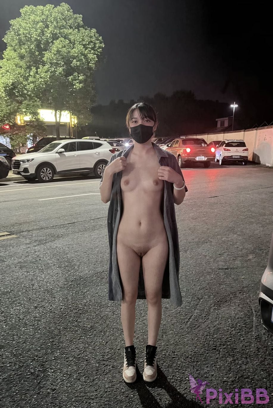 OtherXXX i Bread sheep Small breasts loli Private outdoor exposure PixiBB.COM 069