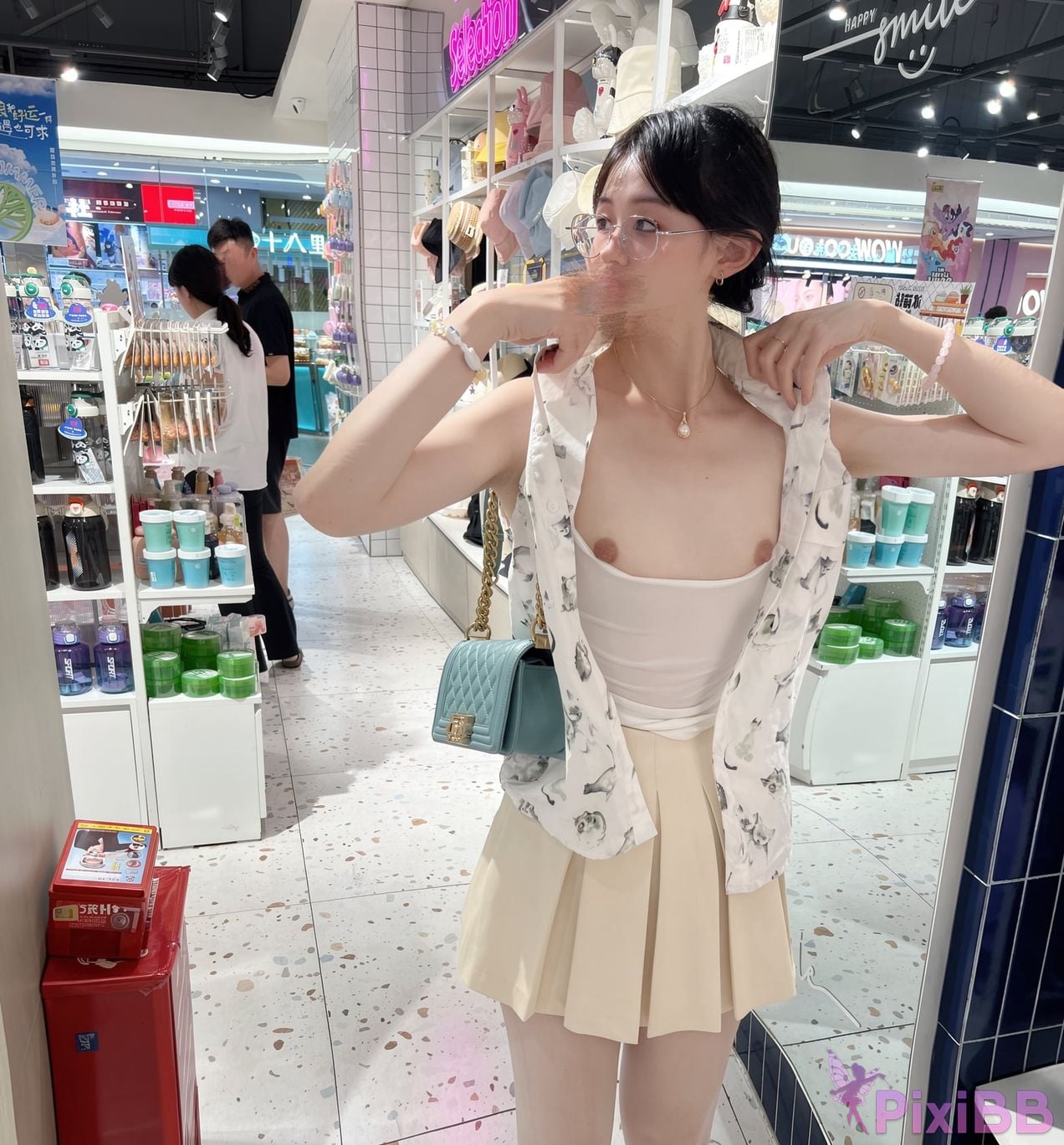 OtherXXX i Bread sheep Small breasts loli Private outdoor exposure PixiBB.COM 202