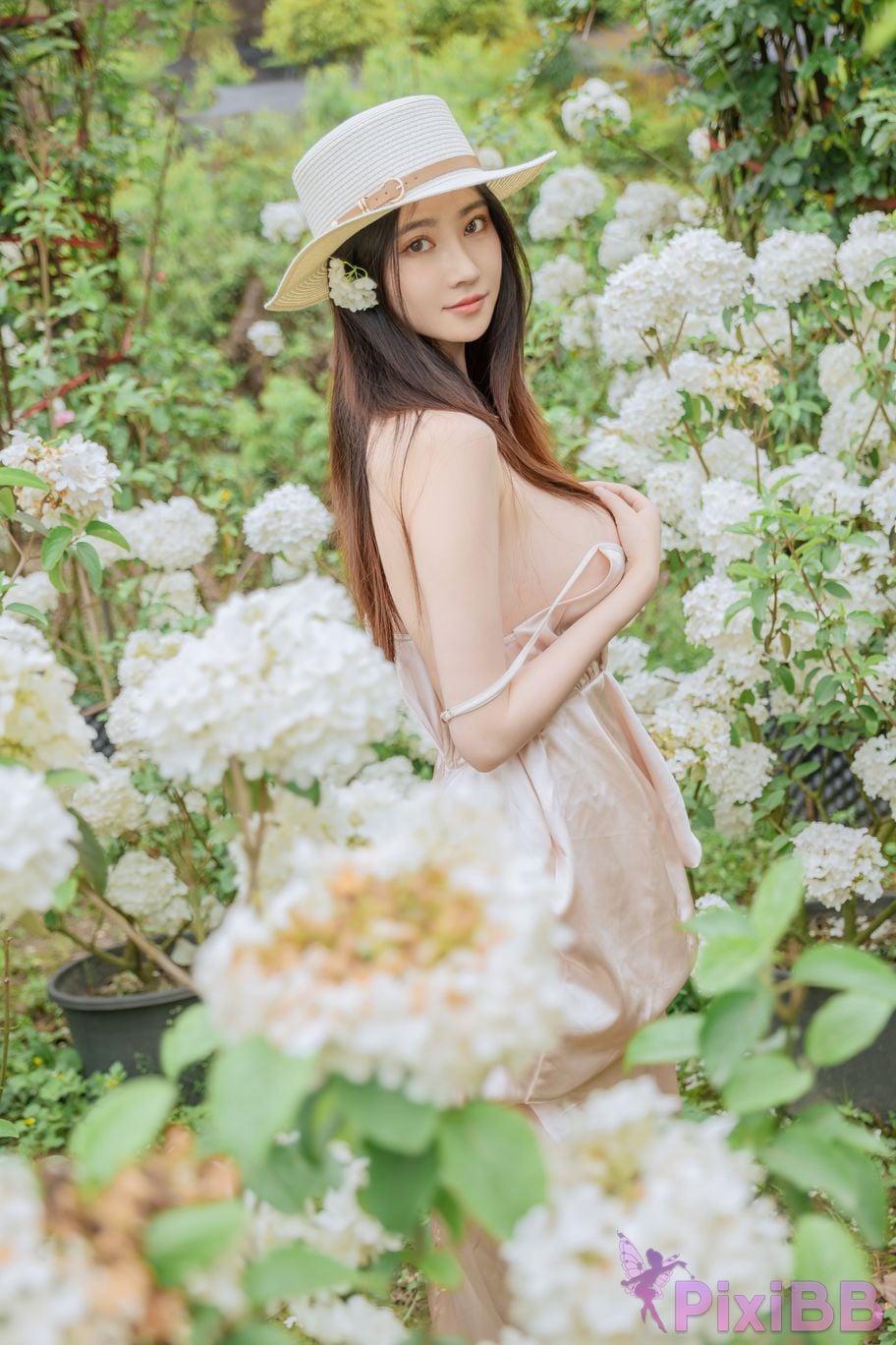 Cosplayer every year Nnian Wood hydrangea PixiBB.COM 054