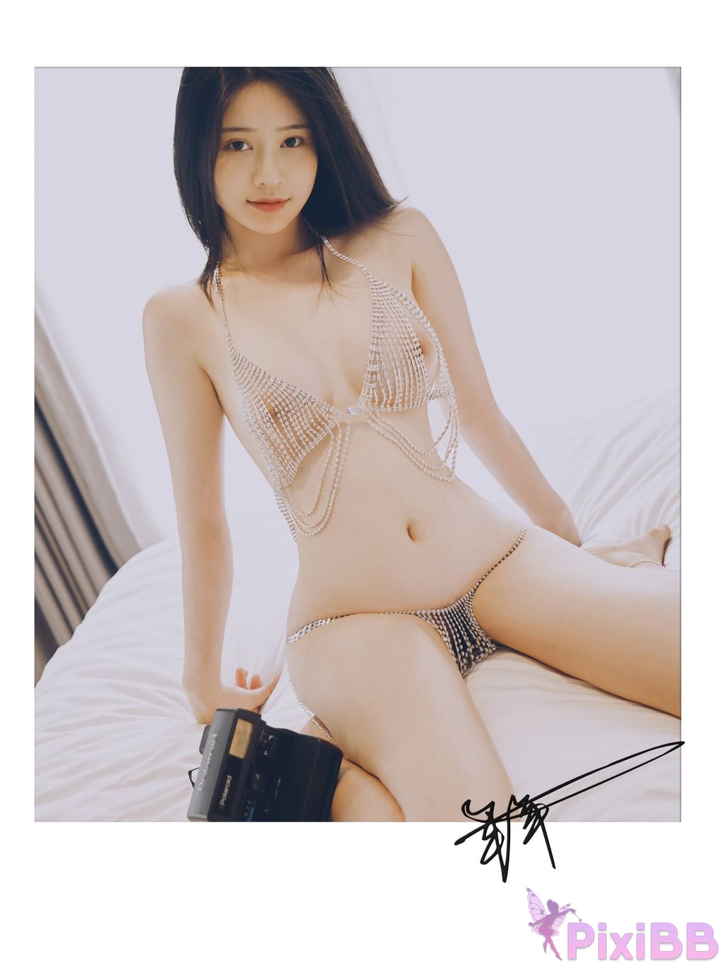 Coser Nnian Polaroid Girl PixiBB.COM 042