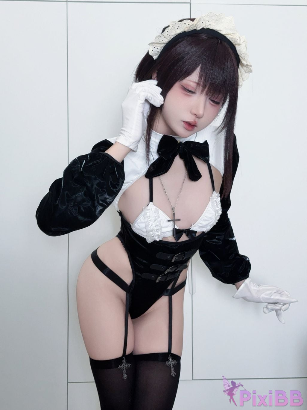 Cosplayer Zhiyue Etsu ko Rebellious Maid PixiBB.COM 012