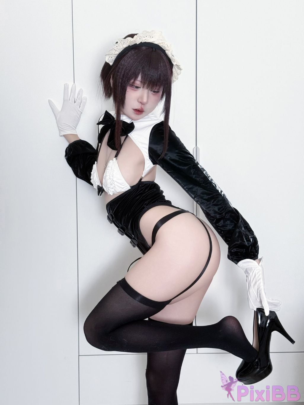 Cosplayer Zhiyue Etsu ko Rebellious Maid PixiBB.COM 034