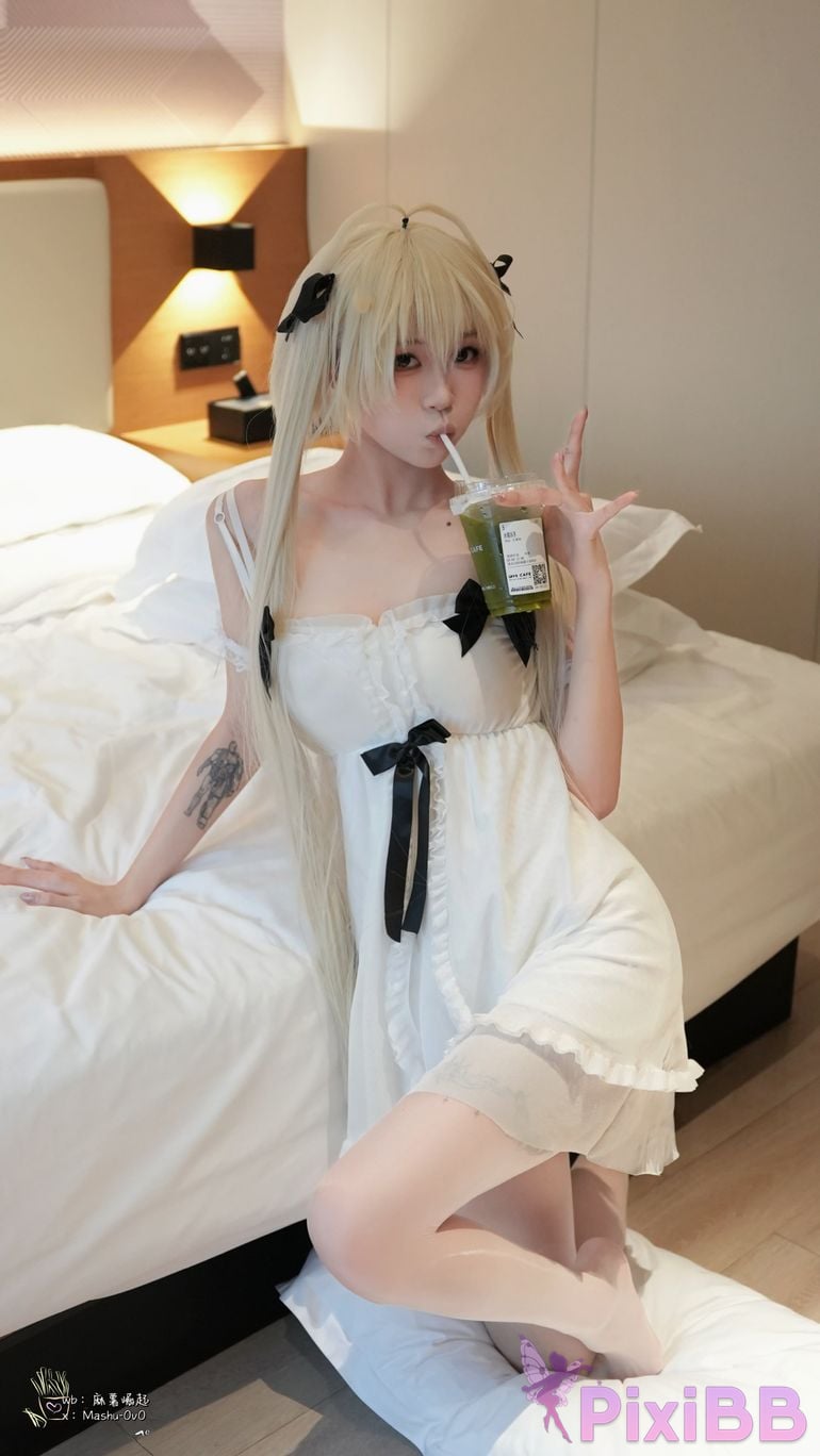 Cosplayer Mochi is delicious emptiness of fate overnight stay PixiBB.COM 042