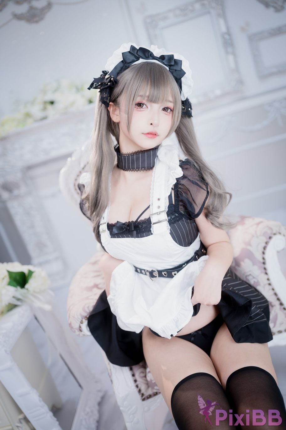 Cosplayer Kagurazaka Midwinter Delusional Maid PixiBB.COM 018