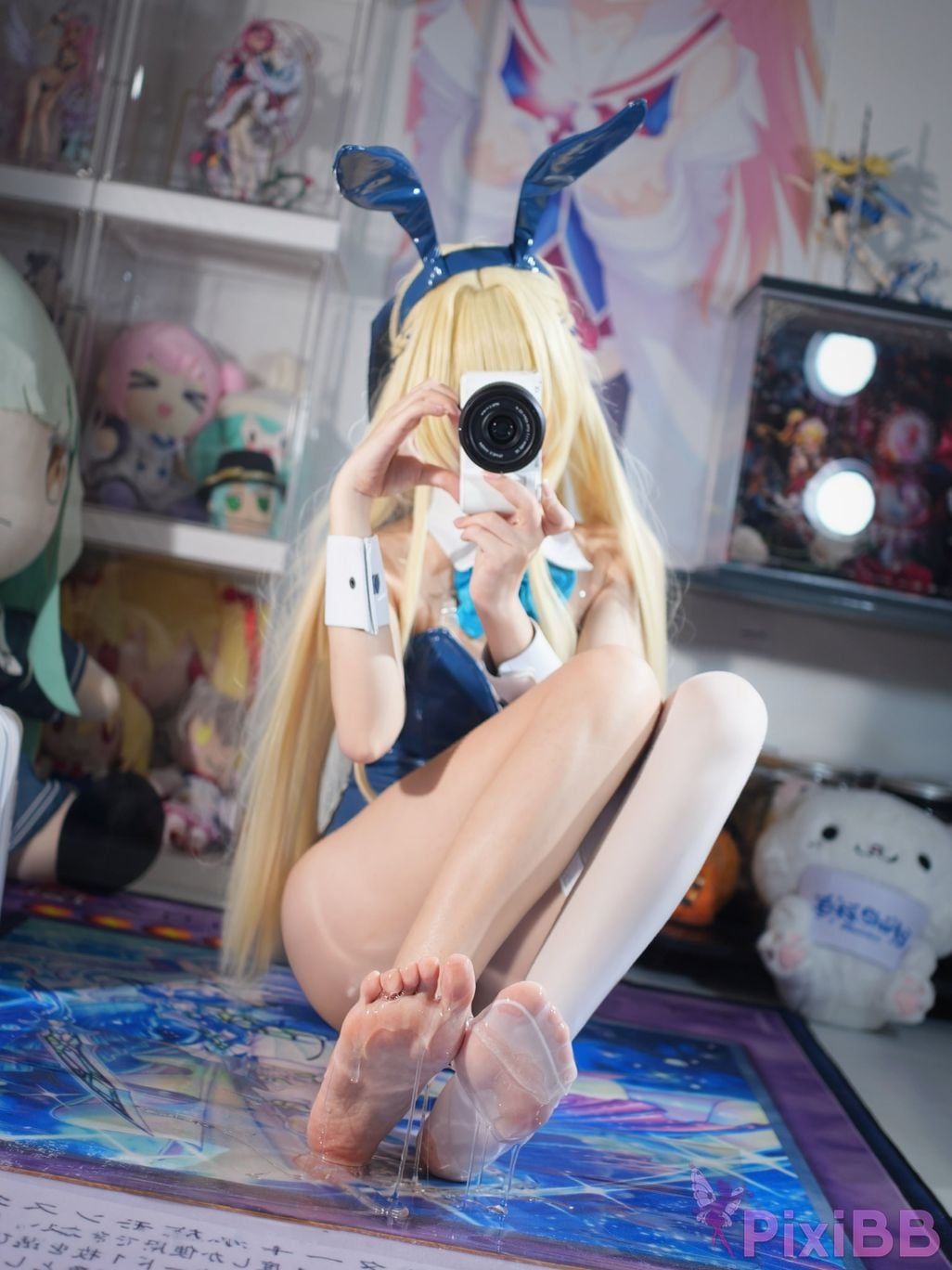 Cosplayer white oak Shirly Blue Archive Flying Birds and Horses bunny girl PixiBB.COM 001.JPG