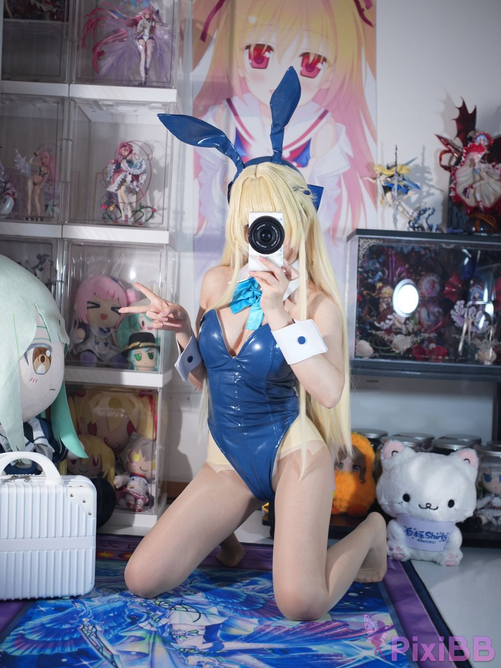 Cosplayer white oak Shirly Blue Archive Flying Birds and Horses bunny girl PixiBB.COM 027.JPG