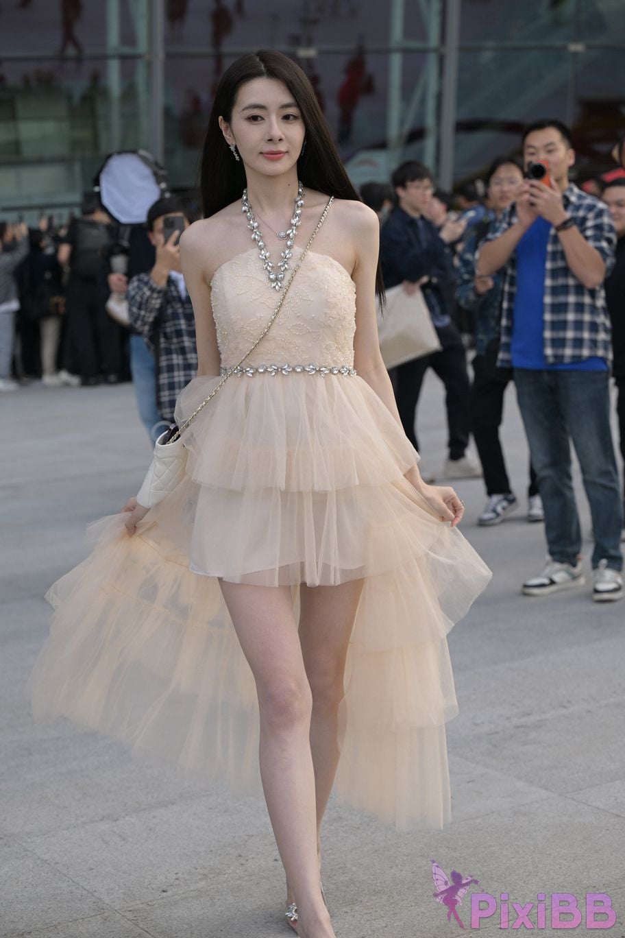 Featured Street Photography Works No.5531 Beautiful legs little lychee PixiBB.COM 089