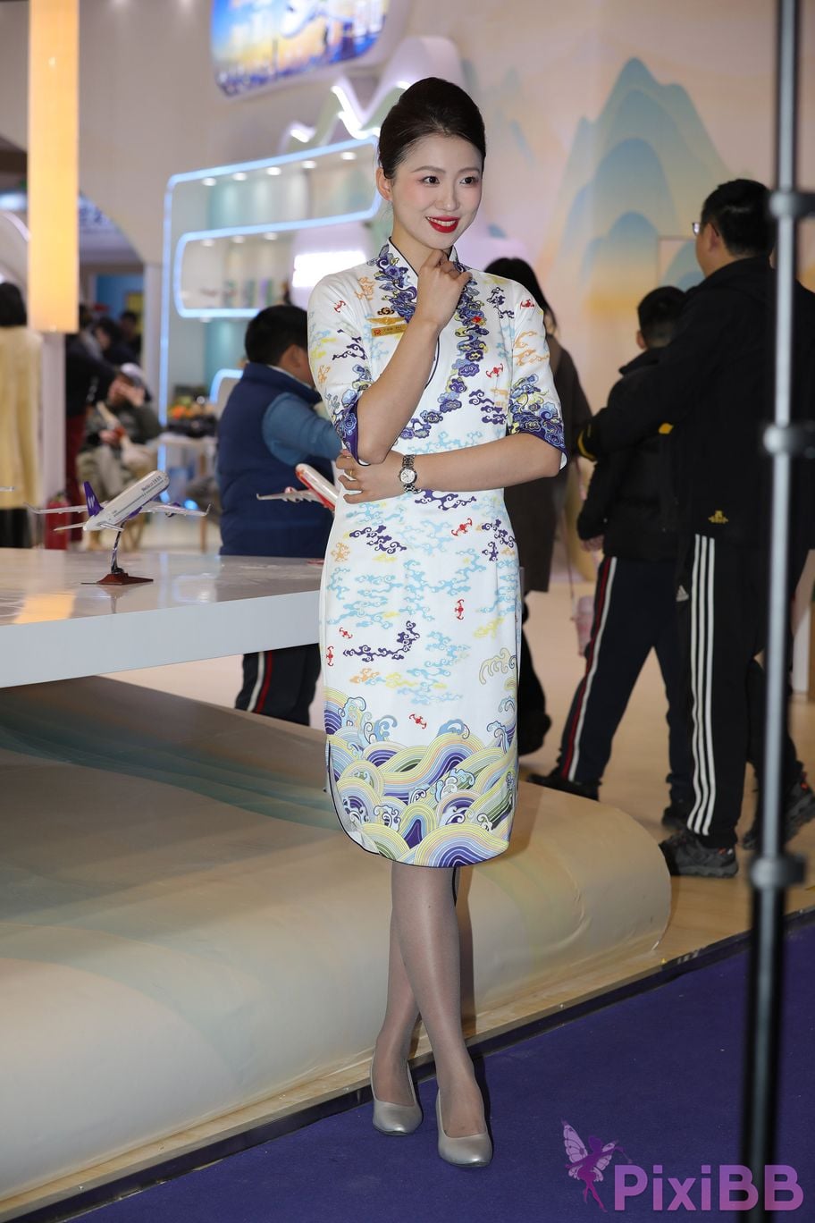 Featured Street Photography Works No.5532 Cheongsam commuting style PixiBB.COM 073