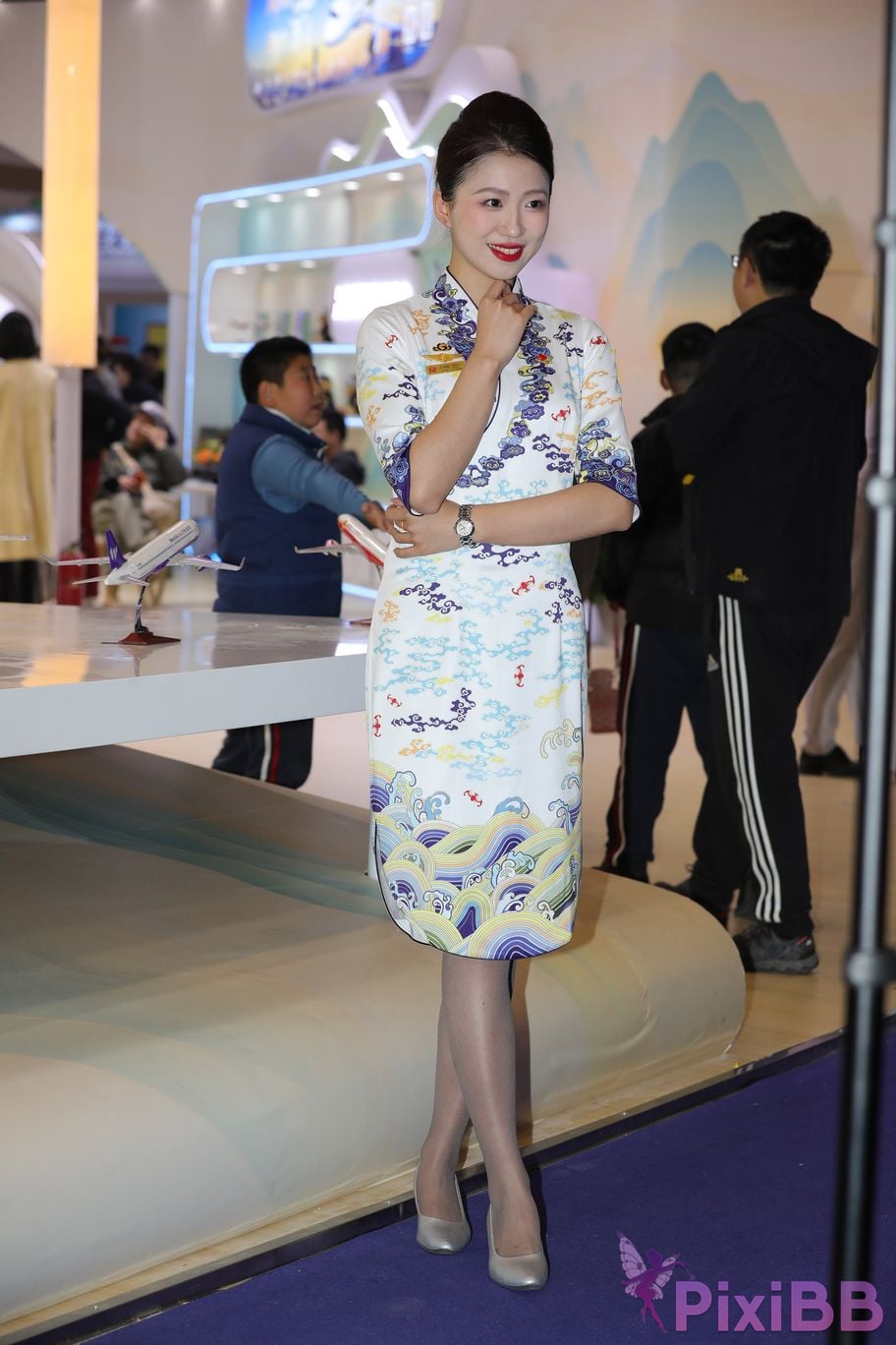 Featured Street Photography Works No.5532 Cheongsam commuting style PixiBB.COM 074