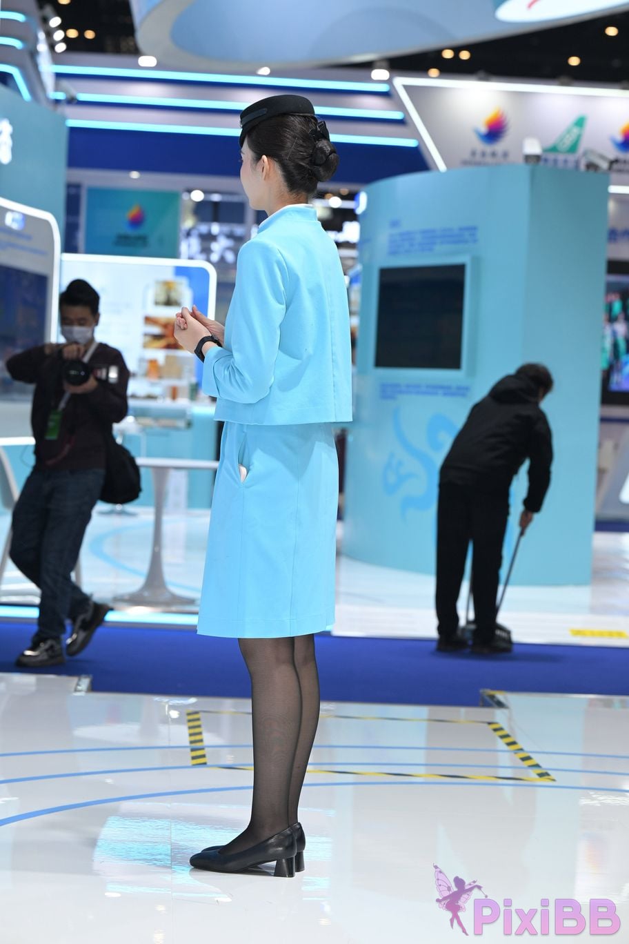 Featured Street Photography Works No.5534 sky blue uniform black silk PixiBB.COM 026