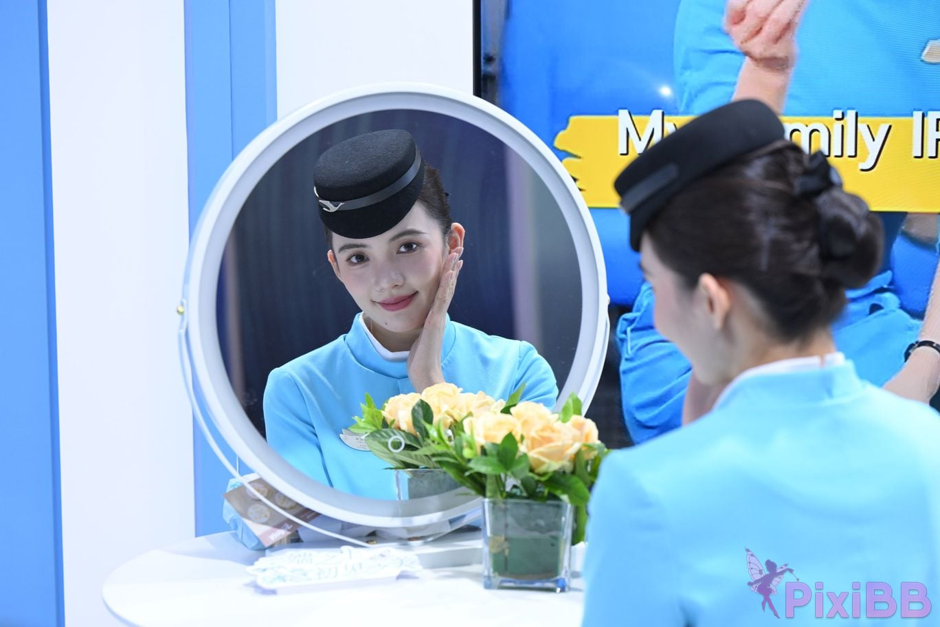 Featured Street Photography Works No.5534 sky blue uniform black silk PixiBB.COM 052