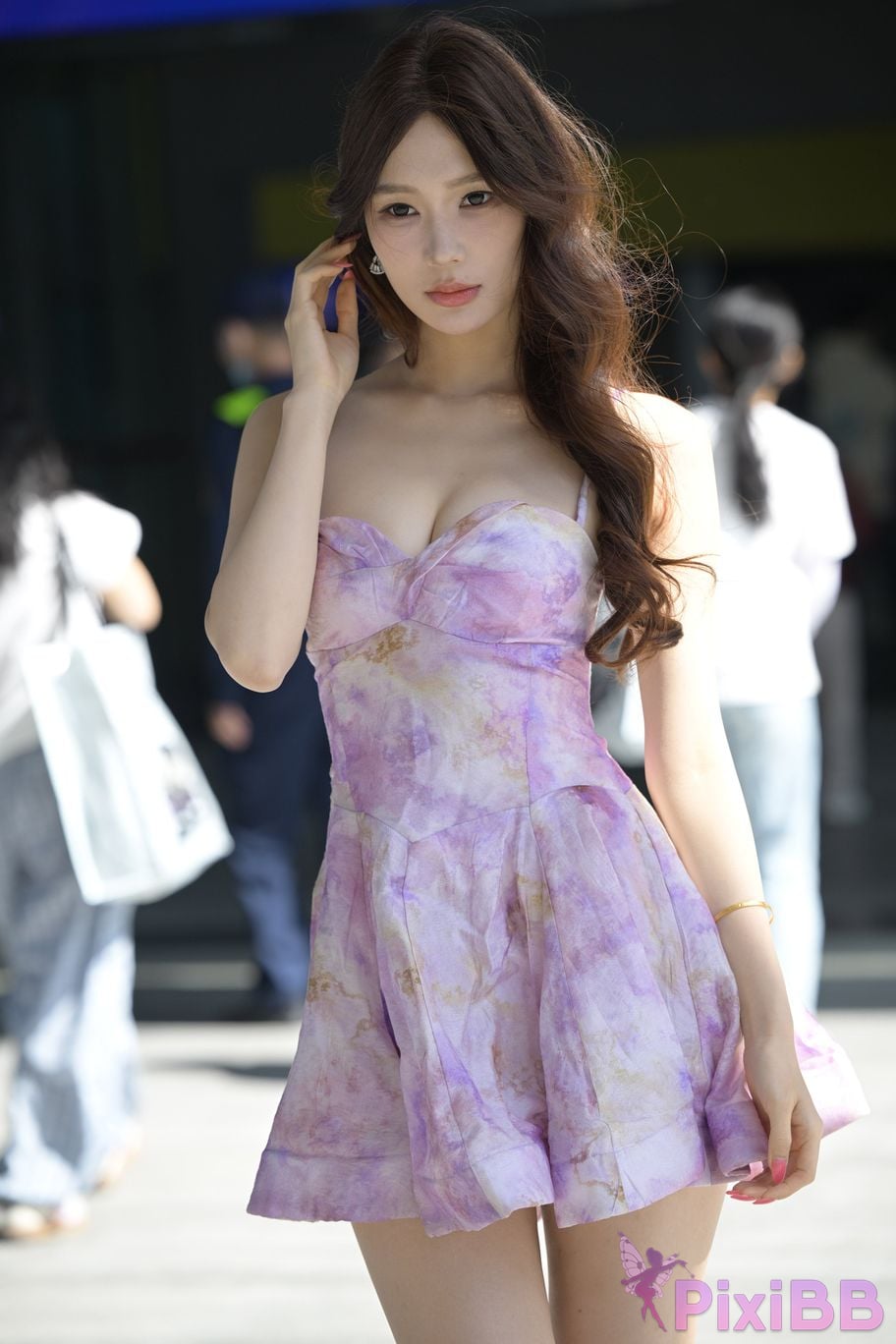 Featured Street Photography Works No.5540 Bauhinia skirt PixiBB.COM 006
