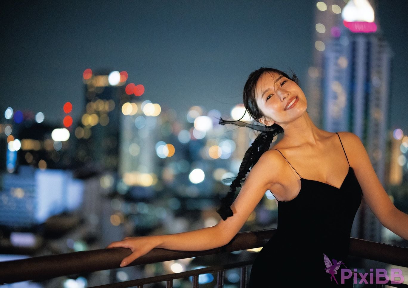 Japanese Idol Mai Tsubasa photo collection Illume PixiBB.COM 080