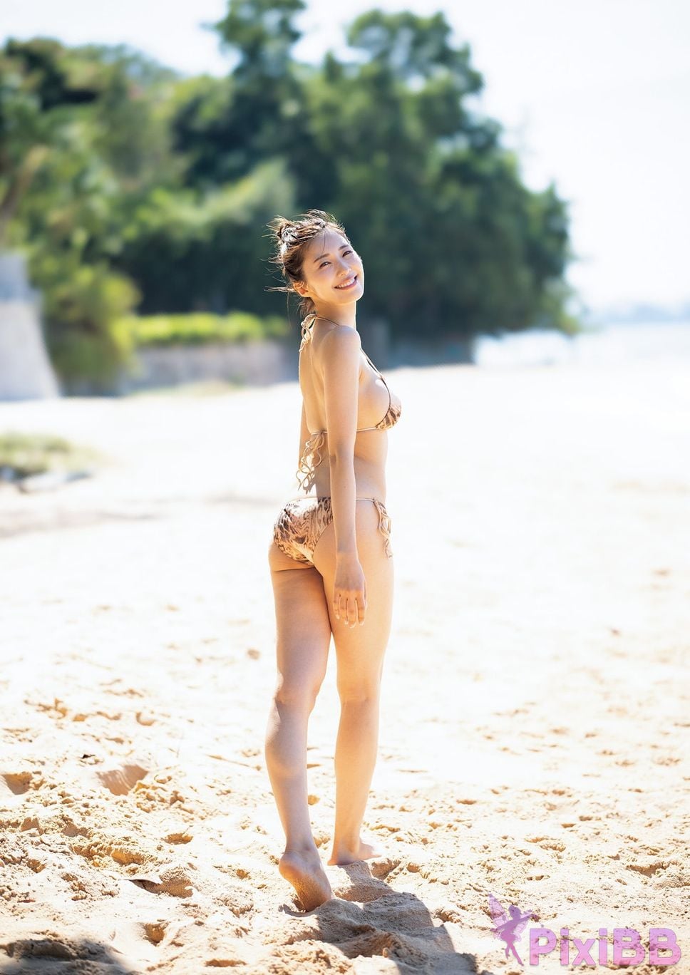 Japanese Idol Mai Tsubasa photo collection Illume PixiBB.COM 090