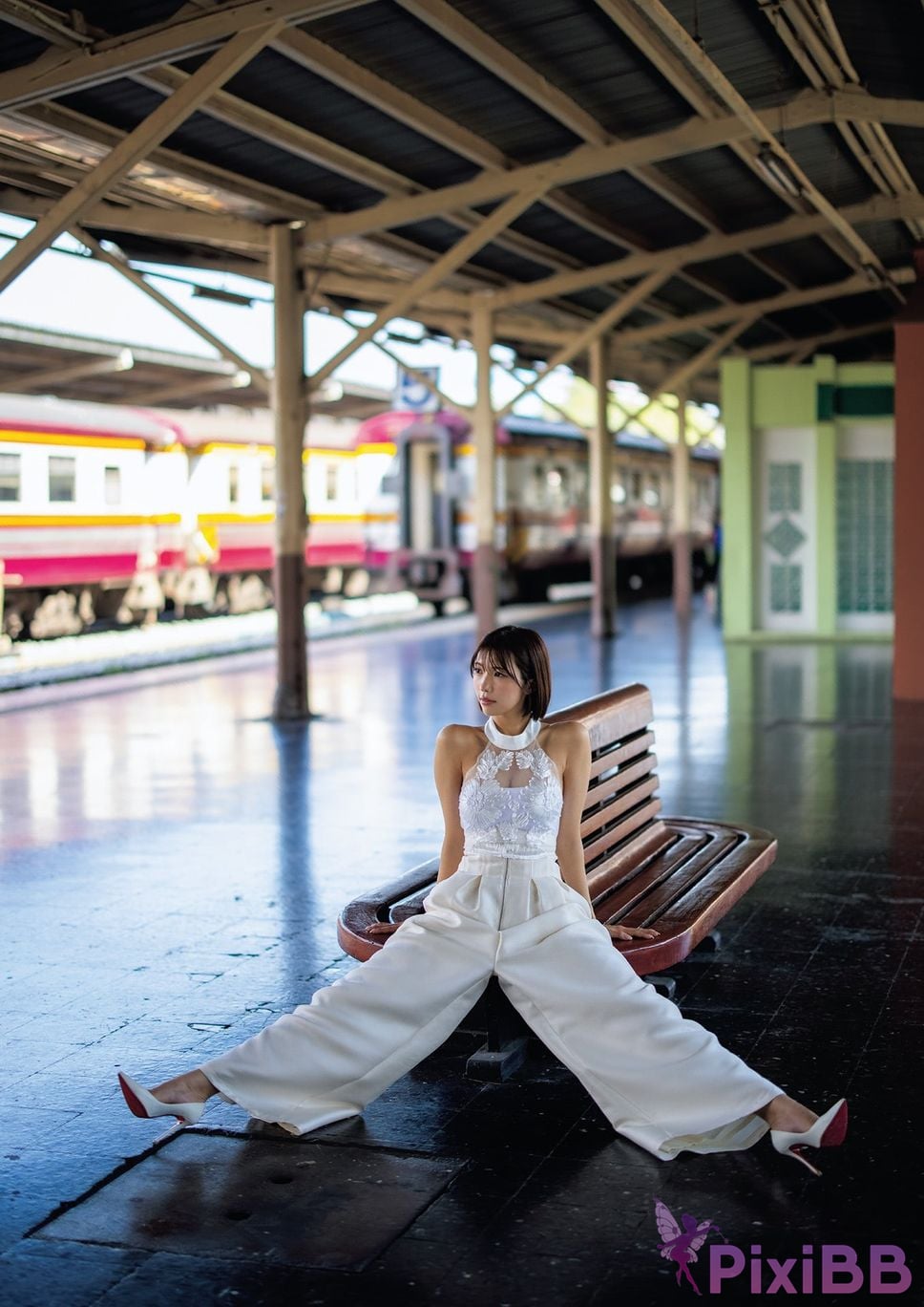 Japanese Idol Mai Tsubasa photo collection Illume PixiBB.COM 123
