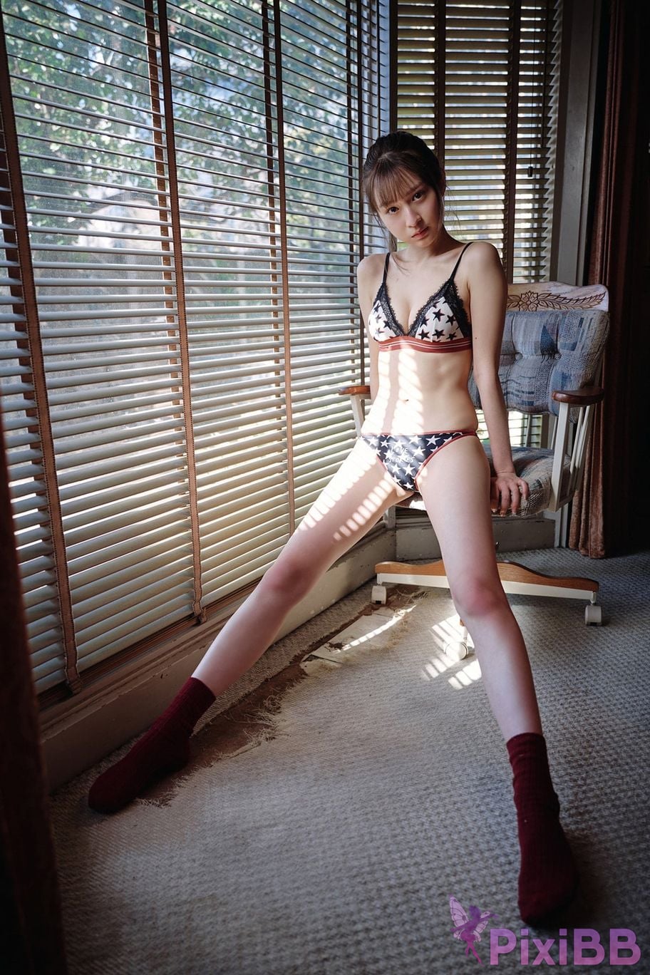 Japanese Idol Nozomi Miyabe Fall in love with this golden ratio Weekly Post Digital Photo Book PixiBB.COM 015