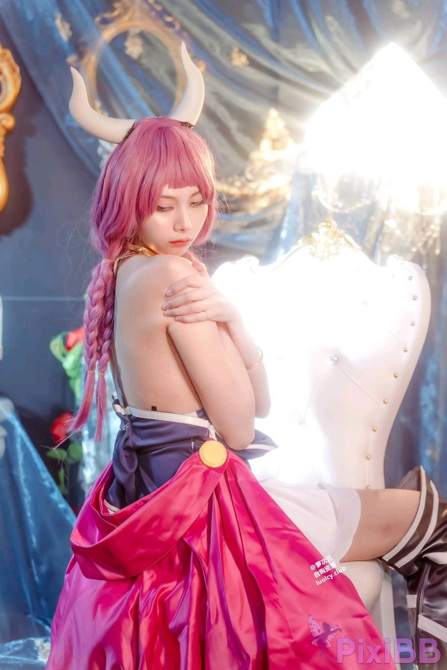 Cosplayer Haruka Yunxi a wu la gei wo tuo diao shuang nv shen de mi kuai le shi guang PixiBB.COM 039