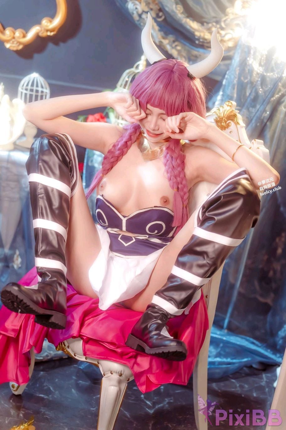 Cosplayer Haruka Yunxi a wu la gei wo tuo diao shuang nv shen de mi kuai le shi guang PixiBB.COM 044