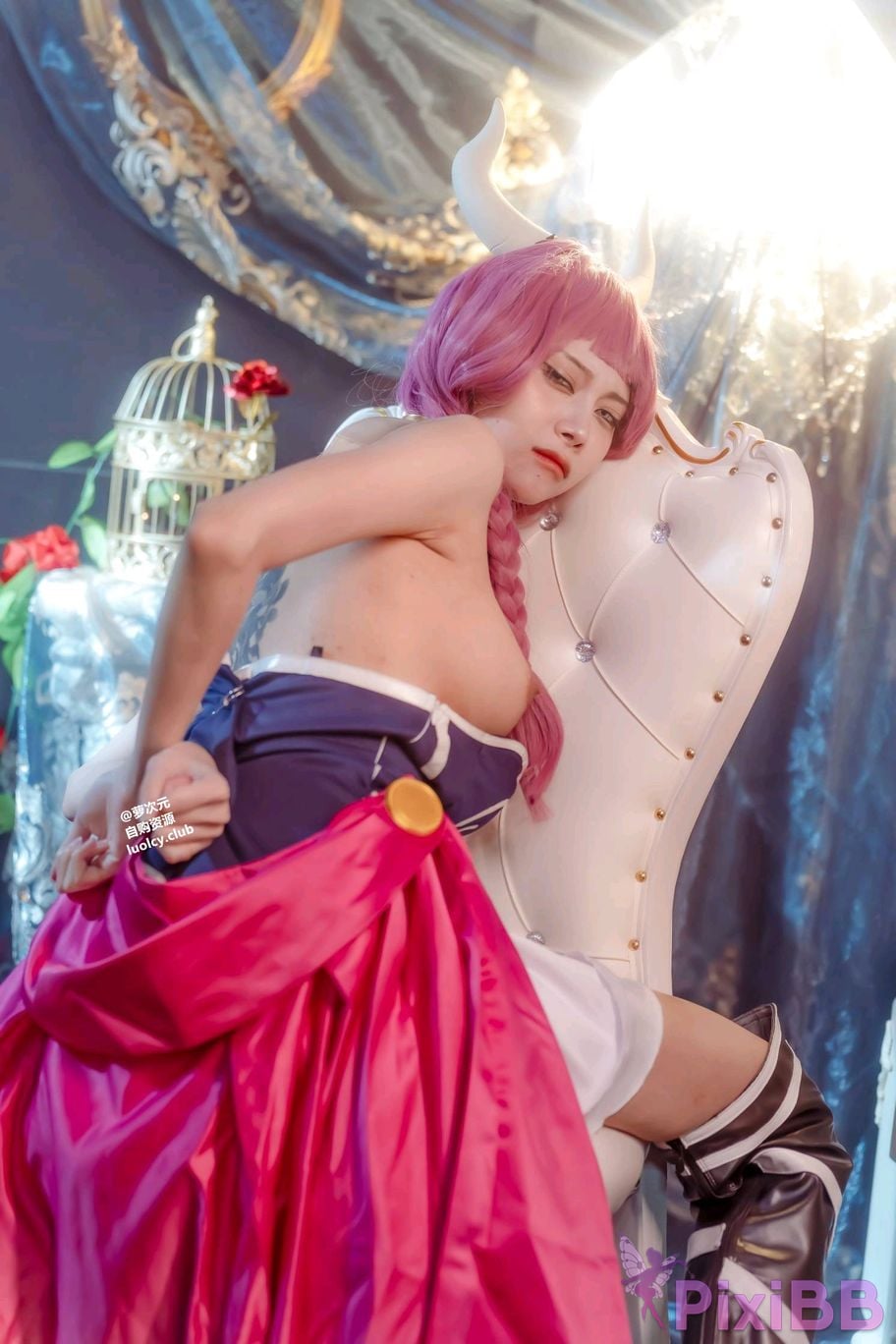 Cosplayer Haruka Yunxi a wu la gei wo tuo diao shuang nv shen de mi kuai le shi guang PixiBB.COM 046