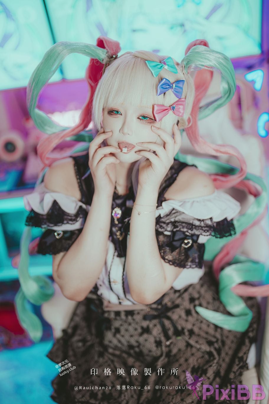 Cosplayer Luoluo Raku 8K Cos ascend to heaven PixiBB.COM 044