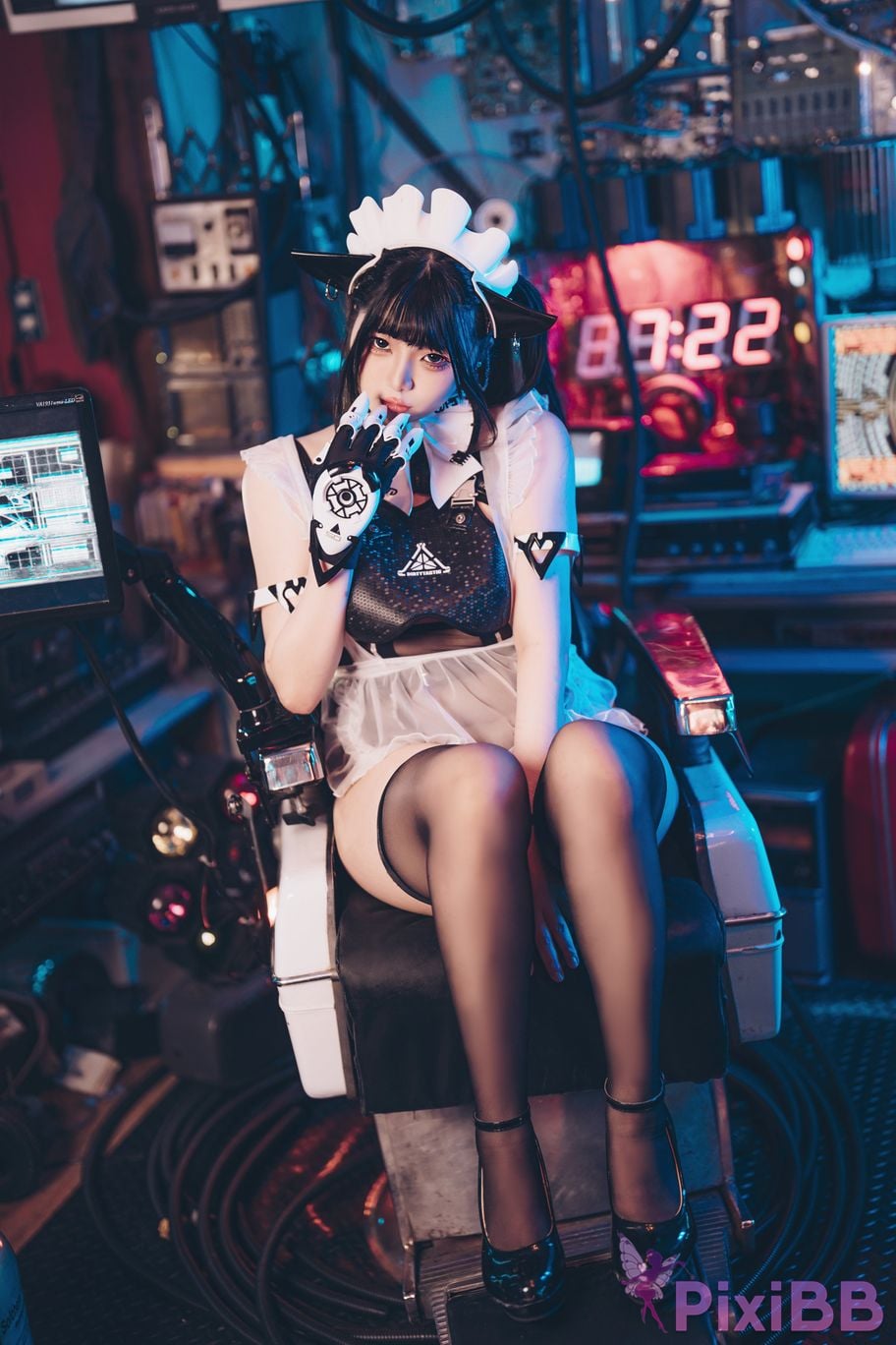 Coser Raku 8K FutureTone PixiBB.COM 010