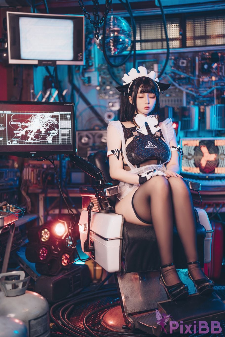 Coser Raku 8K FutureTone PixiBB.COM 011