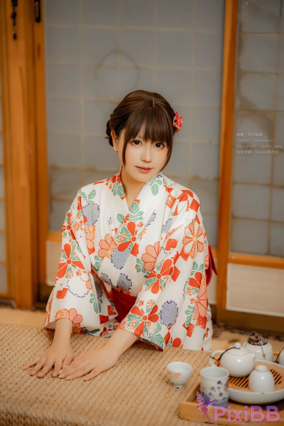 Coser Nyako PixiBB.COM 172.JPG