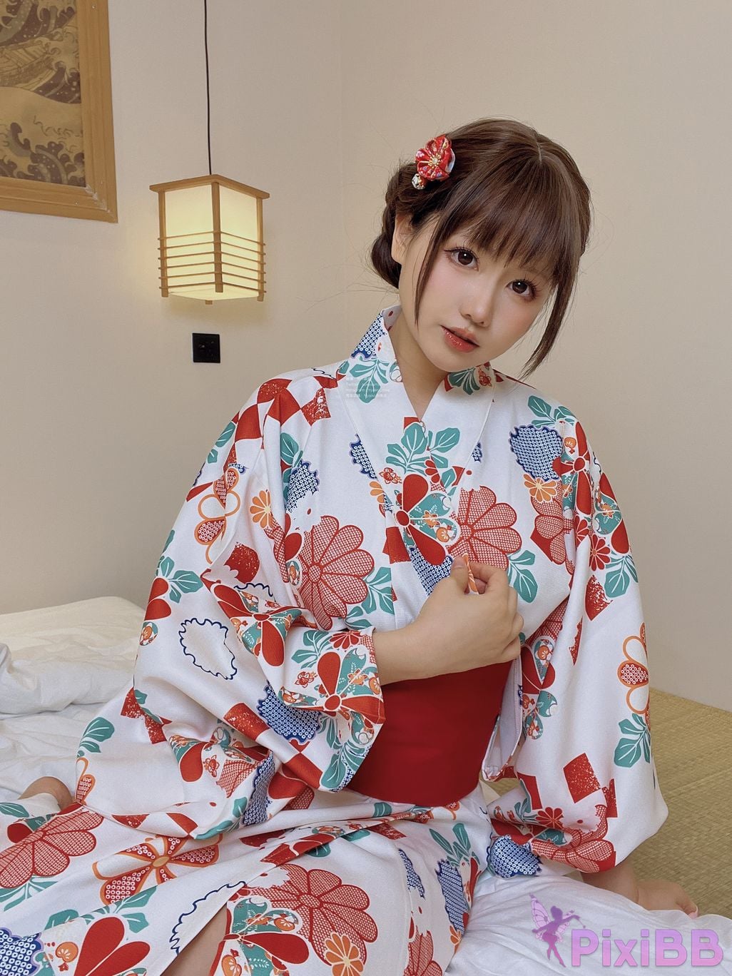 Coser Nyako PixiBB.COM 200.JPG