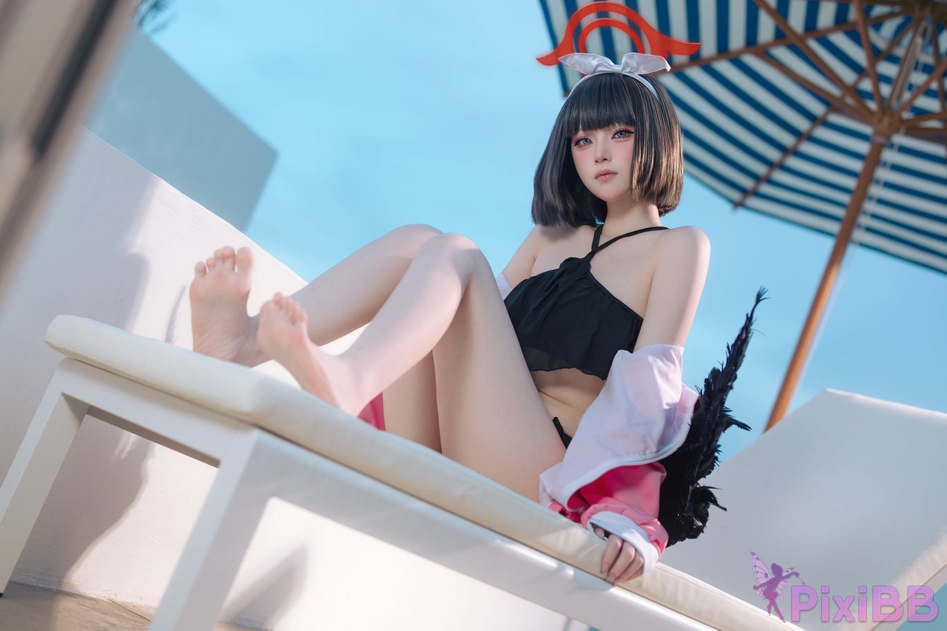 Cosplayer Island fish Blue Archive Jingshan pure white swimsuit PixiBB.COM 025