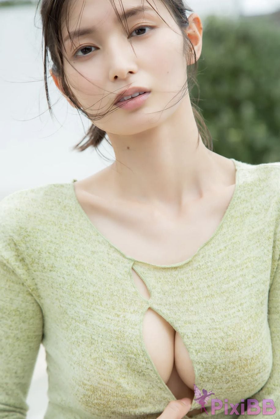 Japanese Idol Rino Oshima FRIDAY GOLD A body that captures the world PixiBB.COM 013