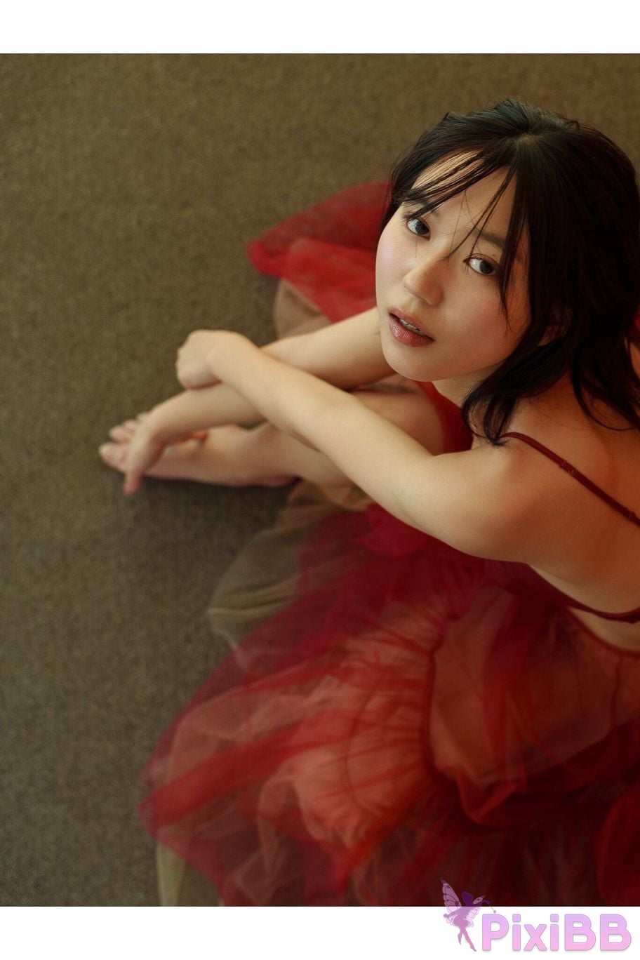 Japanese Idol Sayuri Date rainbow colored shower PARADE digital photo book PixiBB.COM 059
