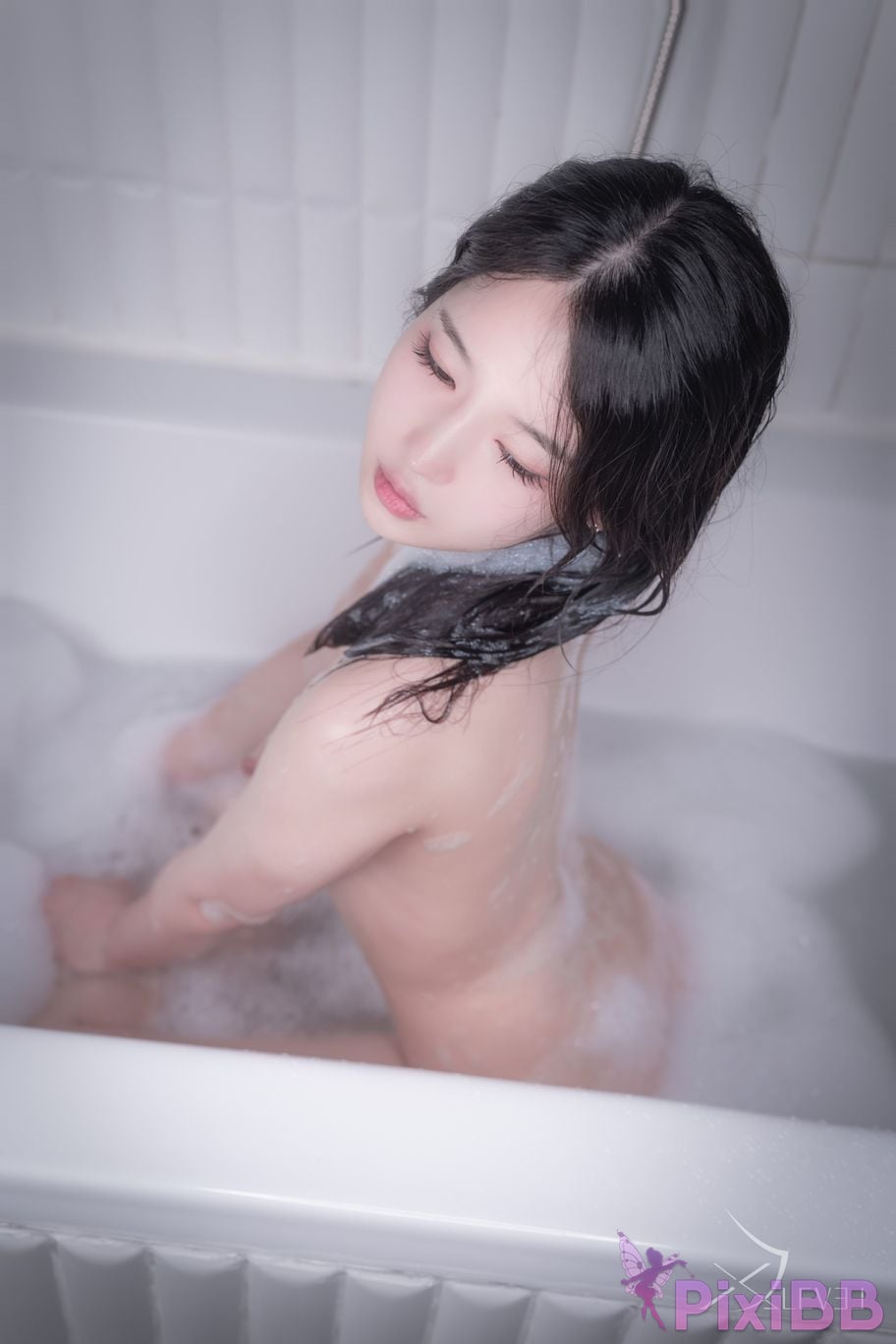 X LEVEL Yeha Your Majesty Vol.33 In Toilet PixiBB.COM 054