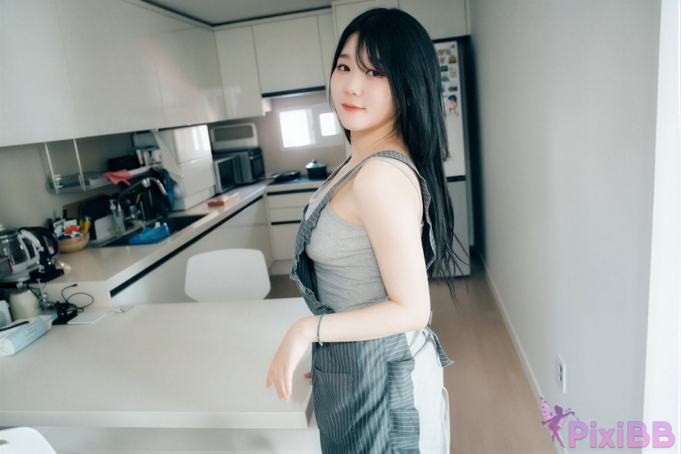 AI Enhanced Haivia Zia Young Wife PixiBB.COM 001