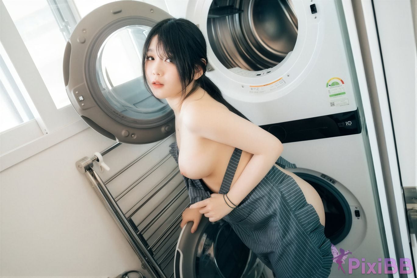 AI Enhanced Haivia Zia Young Wife PixiBB.COM 028