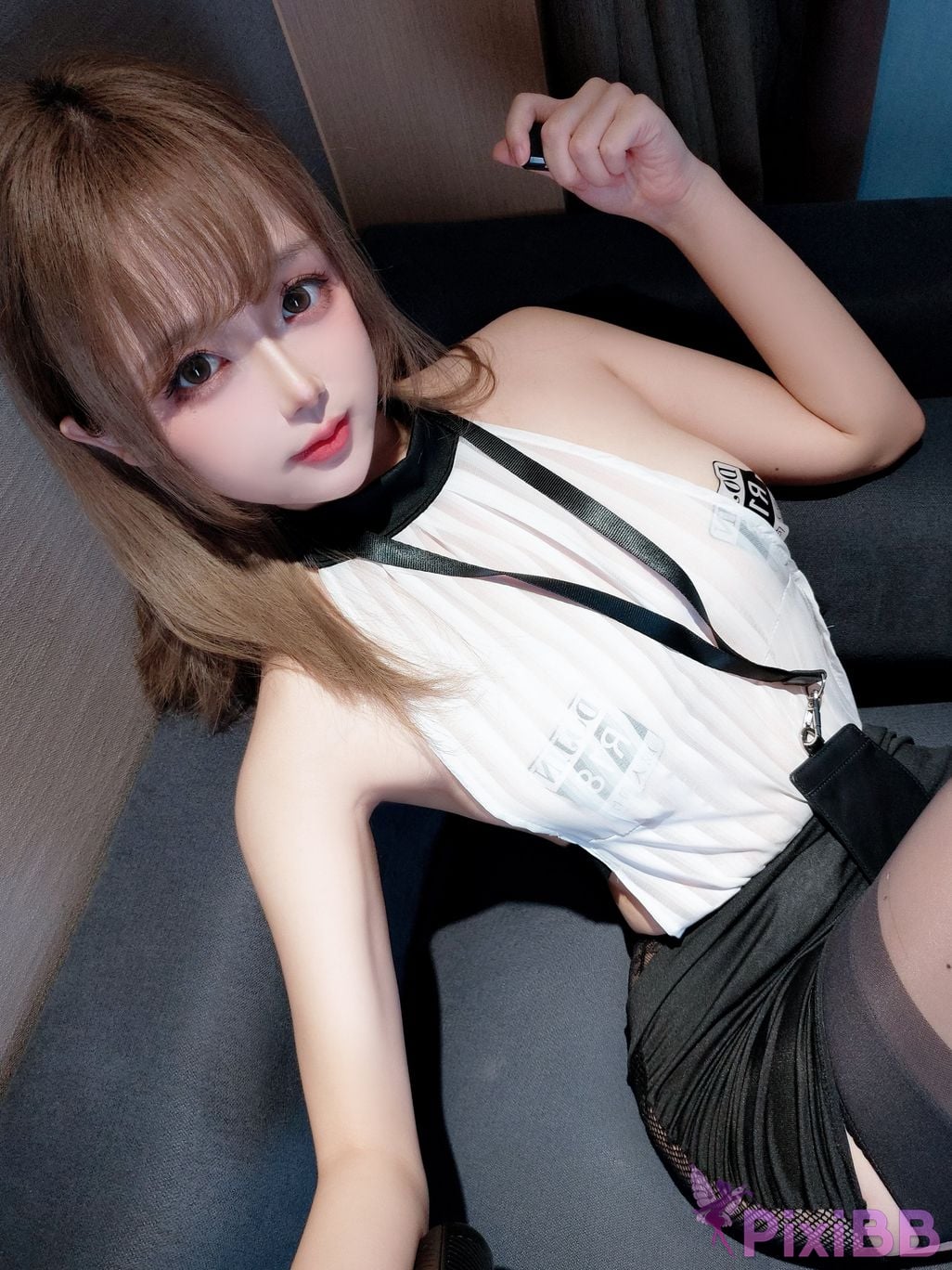 Cosplayer Hinajiao little secretary PixiBB.COM 021